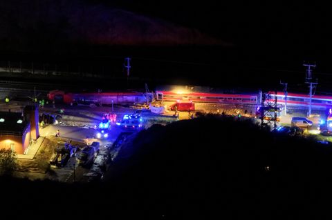 Eine Drohnenaufnahme zeigt den Unglücksort  in der andalusischen Provinz Córdoba im Süden Spaniens