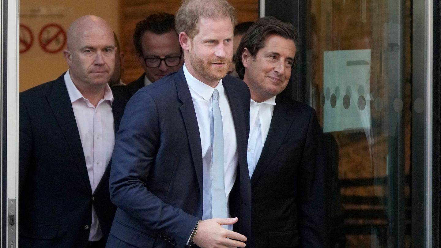 Prinz Harry sagte bereits bei seiner Klage gegen den Verlag des "Daily Mirror" als Zeuge vor Gericht aus. (Archivbild) Foto: Fra