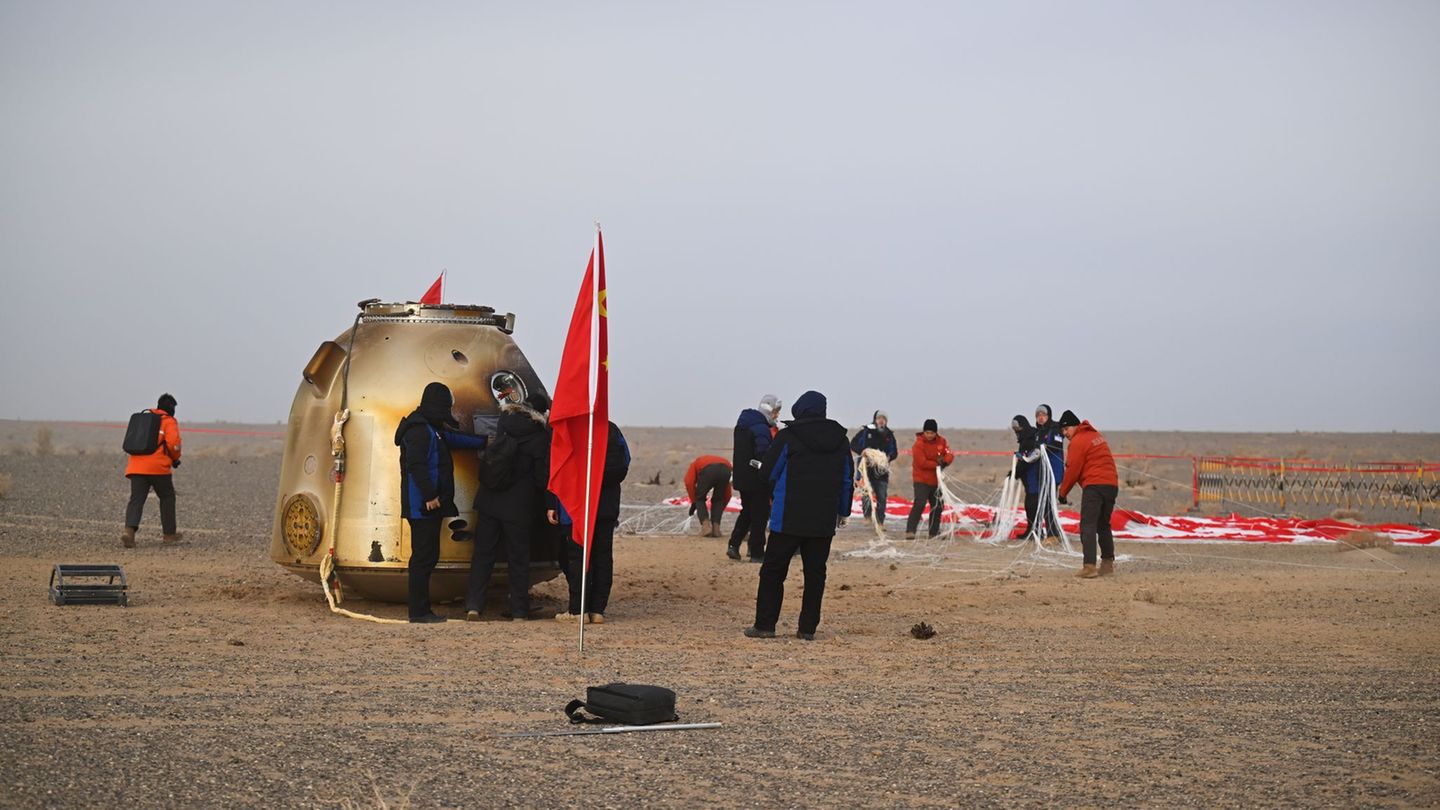 Die "Shenzhou 20" musste wegen eines Schadens länger als geplant im All bleiben. Foto: Li Zhipeng/XinHua/dpa