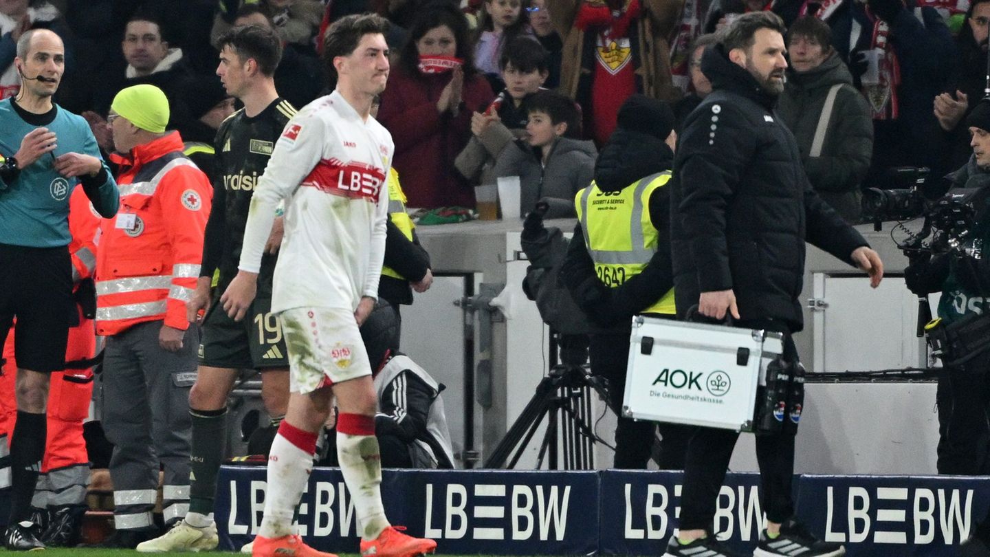 Ging angeschlagen vom Feld: Angelo Stiller. Foto: Marijan Murat/dpa