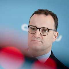 Unionsfraktionschef Jens Spahn steht wegen seiner Äußerungen über Donald Trump in der Kritik