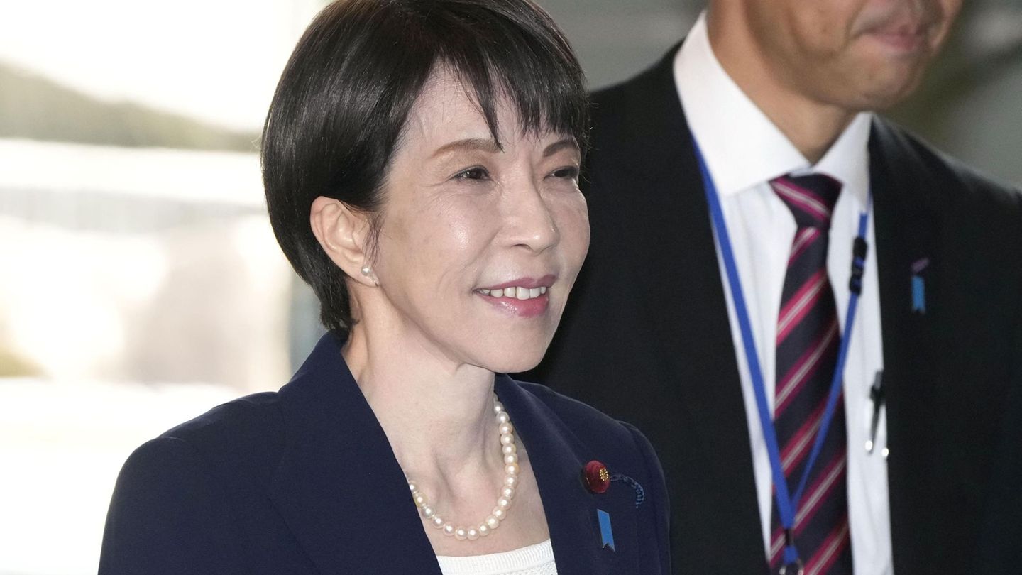 Japans neue Regierungschefin Takaichi will mit vorgezogenen Neuwahlen ihre Macht sichern. Foto: -/kyodo/dpa