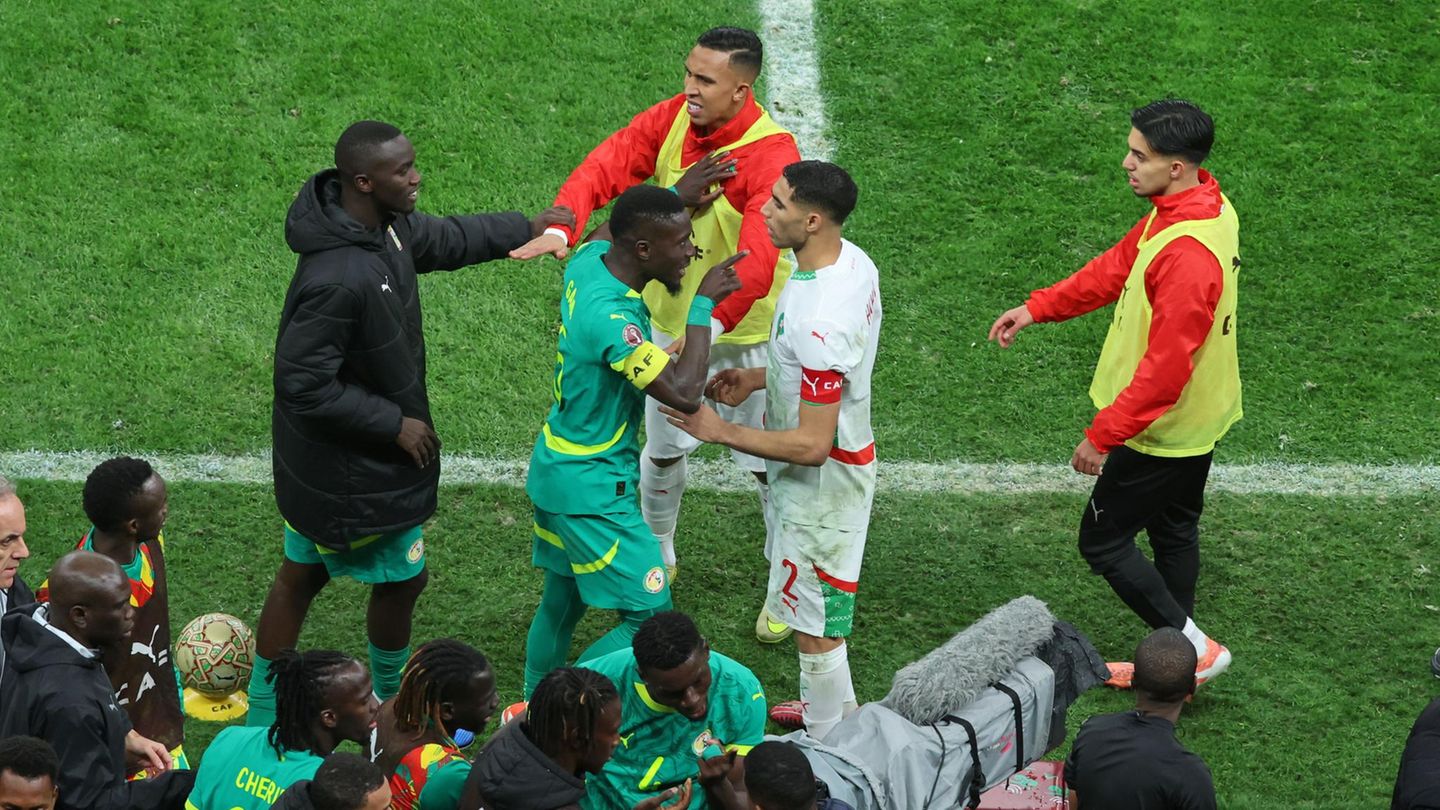 "Beschämend für Afrika": Wie Marokko und Senegal das Afrika-Cup-Finale zur Farce machten