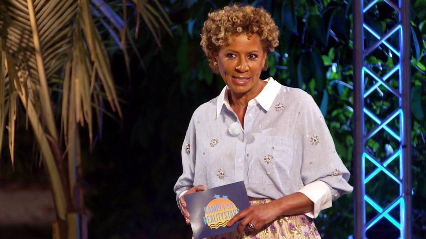 Arabella Kiesbauer bei der regulären Staffel von "Kampf der Realitystars" im Jahr 2025.