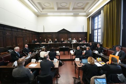 Es ist bereits der 30. Prozesstag in dem Mammutverfahren. Foto: Marcus Brandt/dpa Pool/dpa