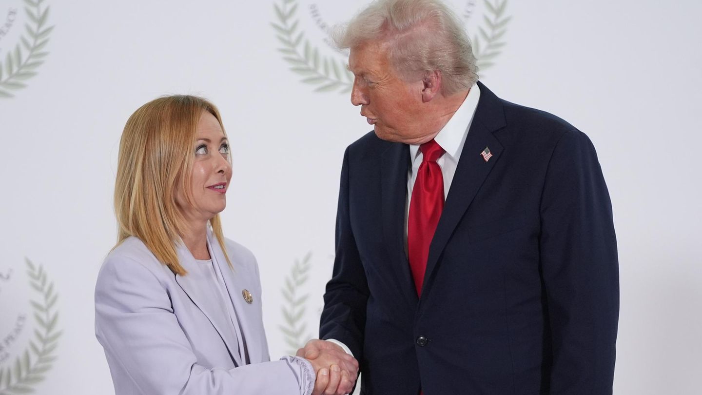 Giorgia Meloni im Oktober 2025 mit Donald Trump