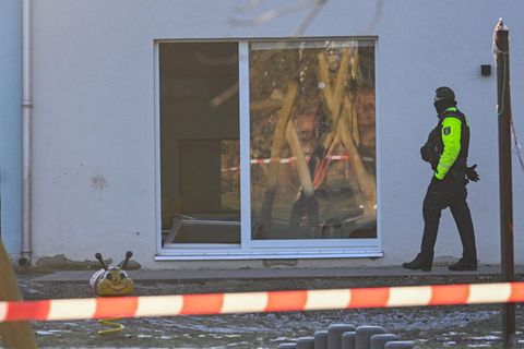 Die Terrassentür liegt auf dem Boden in der Kita in Berlin-Niederschöneweide