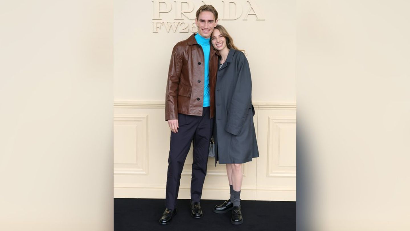 Ethan und Maya Hawke strahlten bei einer Modenschau von Prada.