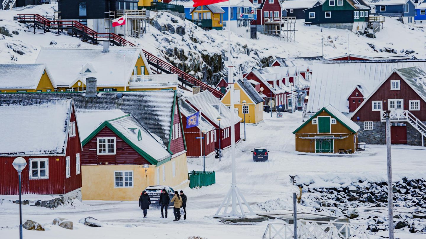 D-nischer-Verteidigungsminister-Kopenhagen-und-Nuuk-schlagen-Nato-Mission-f-r-Gr-nland-vor