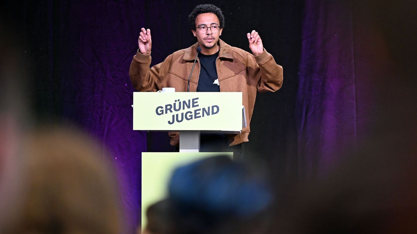 Hat Ärger mit der CSU: Grüne-Jugend-Chef Bobga Foto: Jennifer Brückner/dpa