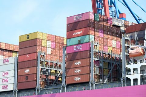 Container im Hamburger Hafen