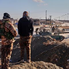 Syrien: Soldaten der kurdisch geführten und von den USA unterstützten Syrischen Demokratischen Kräfte (SDF)
