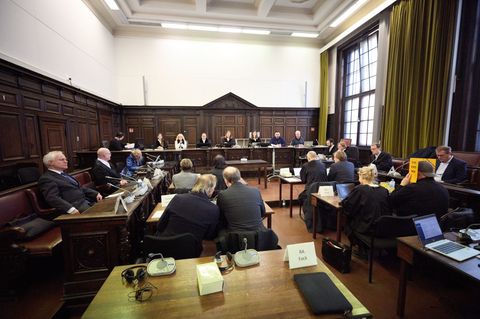 Der mutmaßliche Entführer sagt bereits zum fünften Mal aus. Foto: Georg Wendt/dpa Pool/dpa