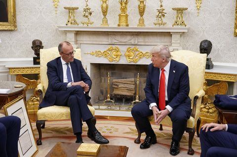 Friedrich Merz und Donald Trump im Weißen Haus