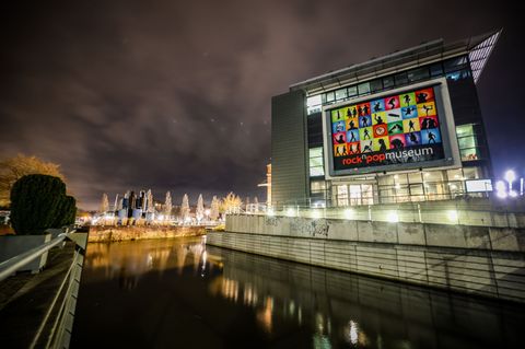 Udo Lindenberg wurde in Gronau im Münsterland geboren - zu seinem 80. Geburtstag zeigt das rock’n’popmuseum ab Juni Einblicke in