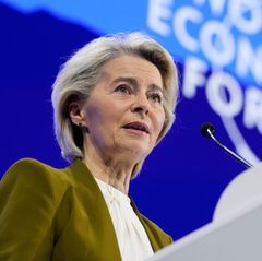 Ursula von der Leyen in Davos: "Unerschrocken" angesichts eines aggressiv auftretenden Trumps