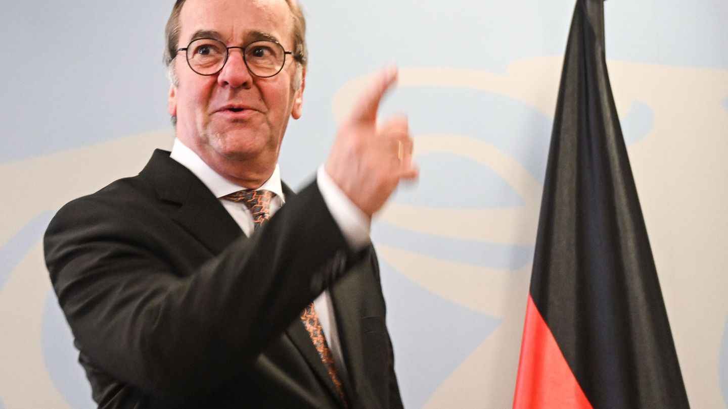 "Wir haben das beste Einstellungsergebnis seit Aussetzung der Wehrpflicht", sagt Verteidigungsminister Boris Pistorius (SPD). Fo