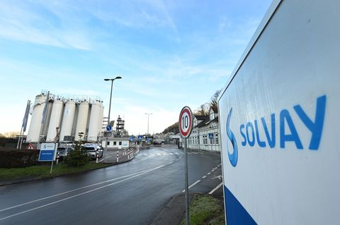 Das Werk des Unternehmens Solvay in Bad Wimpfen steht im Verdacht, Quelle der hohen Treibhausgas-Emissionen zu sein. (Archivbild