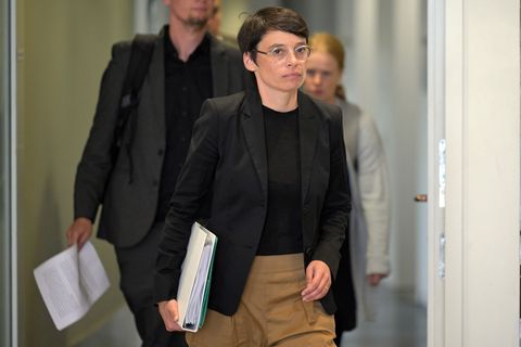 Das Handeln von NRW-Flüchtlingsministerin Josefine Paul (Grüne) nach dem Anschlag steht im Fokus. (Archivbild) Foto: Federico Ga