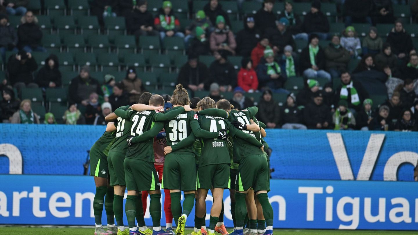 Verstärkung aus Japan: Für das Team des VfL Wolfsburg wird künftig auch der Japaner Kento Shiogai spielen. Foto: Swen Pförtner/d