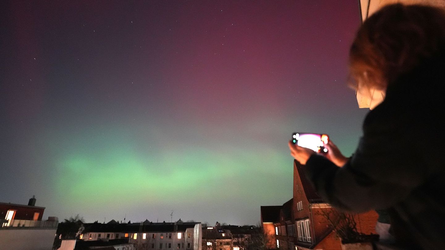 Viele haben das Spektakel verpasst. Lohnt sich das Wachbleiben heute Nacht? Foto: Marcus Brandt/dpa