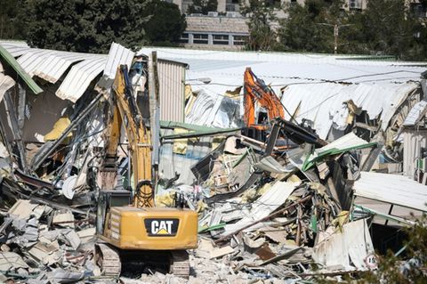 Abrissarbeiten am UNRWA-Hauptquartier in Ostjerusalem