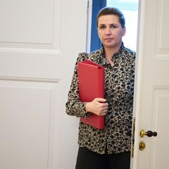 Dänemarks Ministerpräsidentin Mette Frederiksen nach einer Sitzung in Kopenhagen