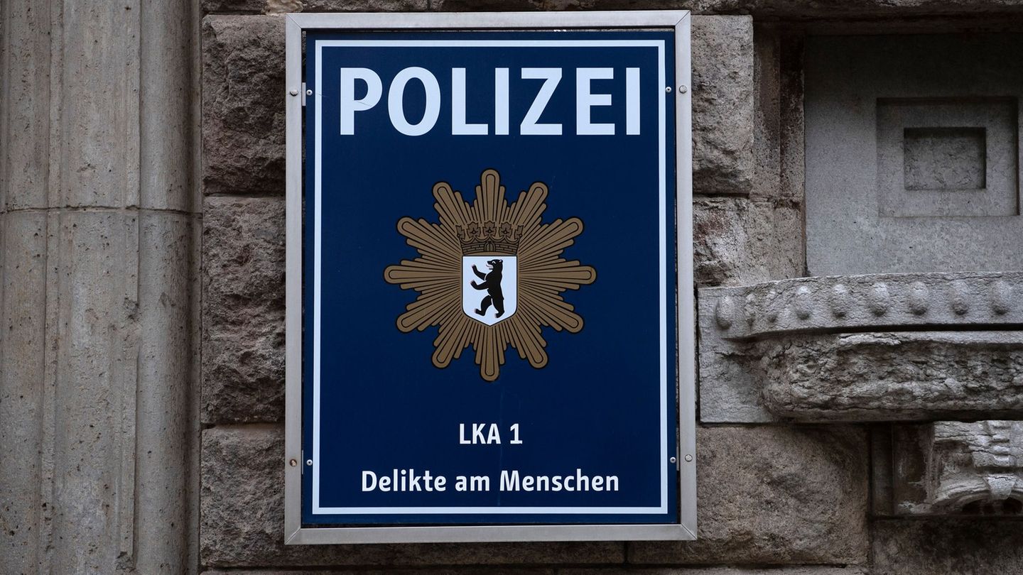 Die Berliner Mordkommissionen gehören zum LKA 1. (Symbolbild) Foto: Paul Zinken/dpa-Zentralbild/dpa