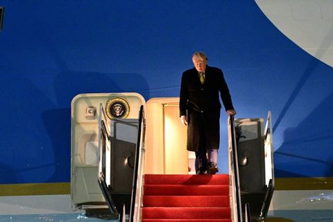 Donald Trump musste den Flieger wechseln.