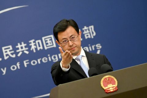 Chinas Außenamtssprecher kritisierte Pläne der EU im Bereich Cybersicherheit. Foto: Johannes Neudecker/dpa
