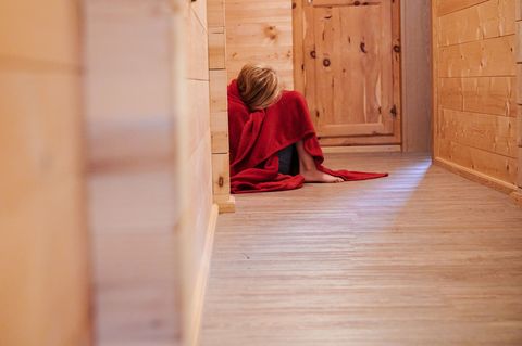 In 15 Fällen bei hessenweiten Hausdurchsuchungen geht es um mutmaßlichen sexuellen Missbrauch von Minderjährigen. (Symbolbild) F