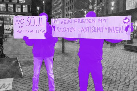 Konzert in Berlin: Proteste gegen Xavier Naidoo: "Ihr rennt hier hin, als wäre nichts gewesen"