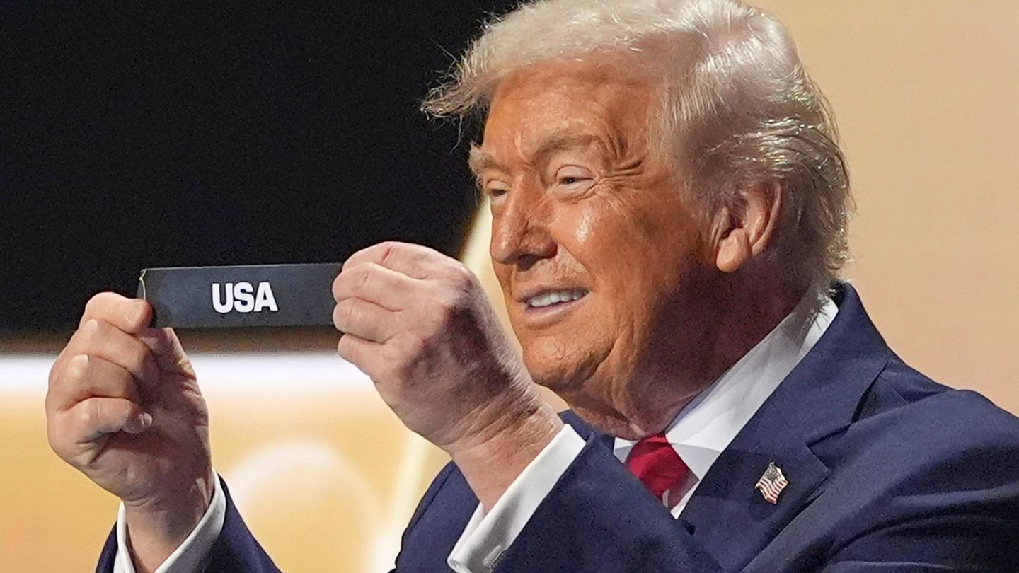 Der Grönlandkonflikt führt zu einer Debatte über einen WM-Boykott. (Archivbild) Foto: Jacquelyn Martin/AP/dpa