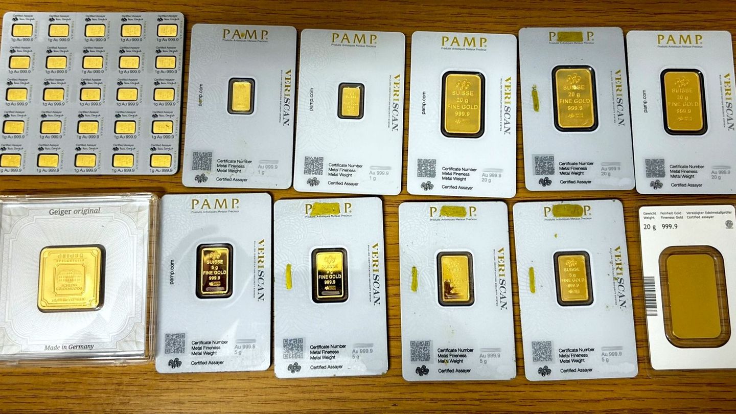 Zöllner entdecken 147 Gramm Gold im Wert von knapp 18.000 Euro. Foto: -/Hauptzollamt Singen/dpa