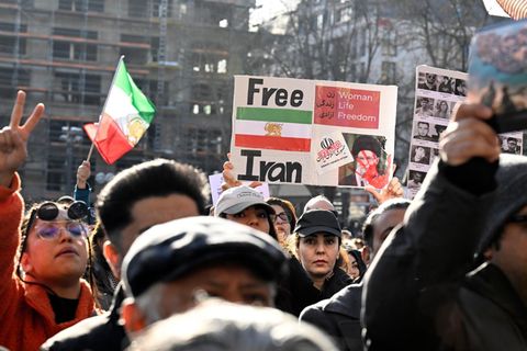 Proteste zu Iran in Köln