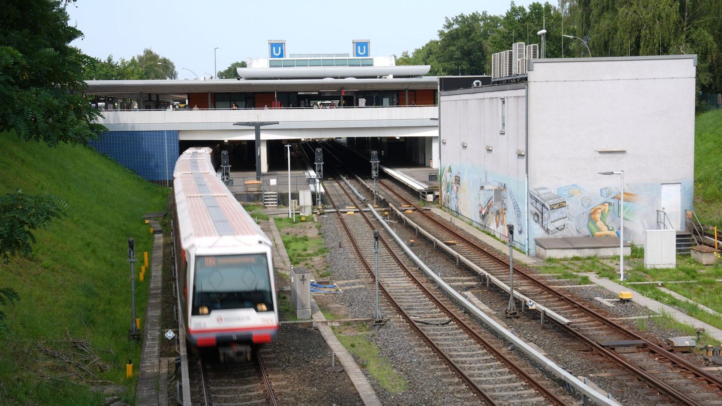 Die Bergung eines im U-Bahnhof Billstedt entgleisten Zuges wird voraussichtlich bis Donnerstag dauern. (Symbolbild) Foto: Marcus