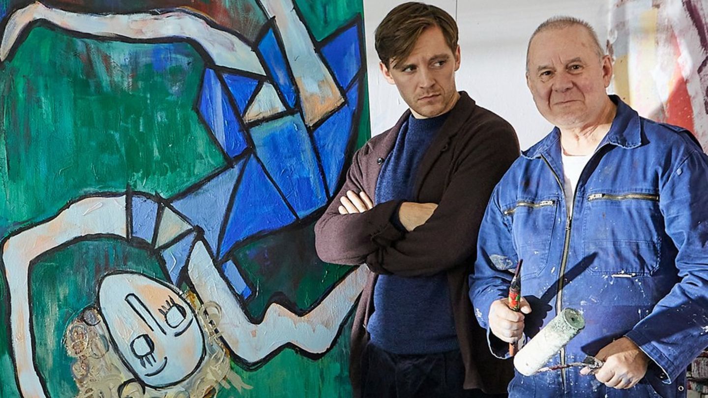 "Die Frau in Blau" mit Jonas Nay (l.) und Joachim Król.