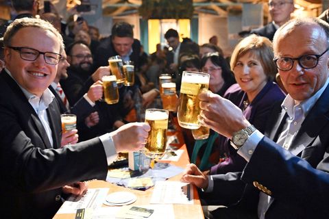 Friedrich Merz war schon mehrfach beim politischen Aschermittwoch in Apolda - etwa 2024. Damals war in Thüringen Wahljahr. Diesm