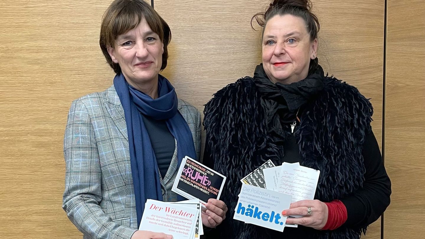 "Snapshot-Postkarten" heißt das Projekt von Stadtschreiberin Annett Gröschner. Foto: Jule Klein/dpa