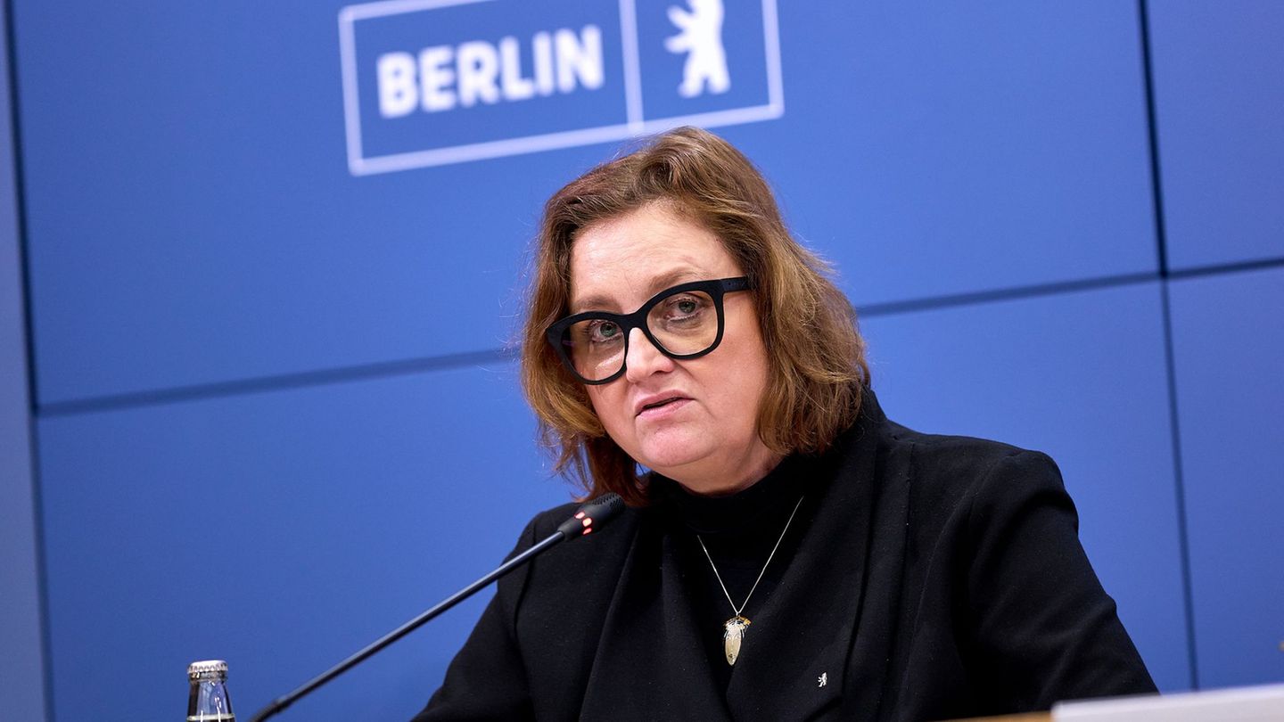 "Die telefonische Krankschreibung abzuschaffen, löst kein Problem", sagt die Gesundheitssenatorin. (Archivbild) Foto: Michael Uk