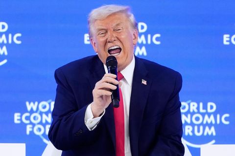 In seiner Rede kritisierte Donald Trump Europa und die Nato und lobte seine Regierung und die USA