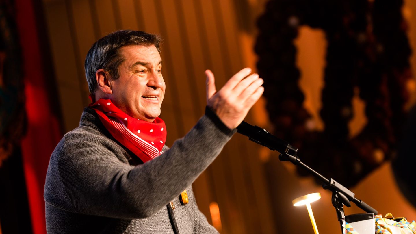 Der bayerische Ministerpräsident soll vor das Narrengericht. (Archivbild) Foto: Philipp von Ditfurth/dpa