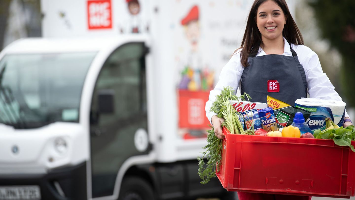Picnic wurde in den Niederlanden gegründet. Seit 2018 gibt es den Lebensmittel-Lieferdienst, an dem Edeka beteiligt ist, auch in
