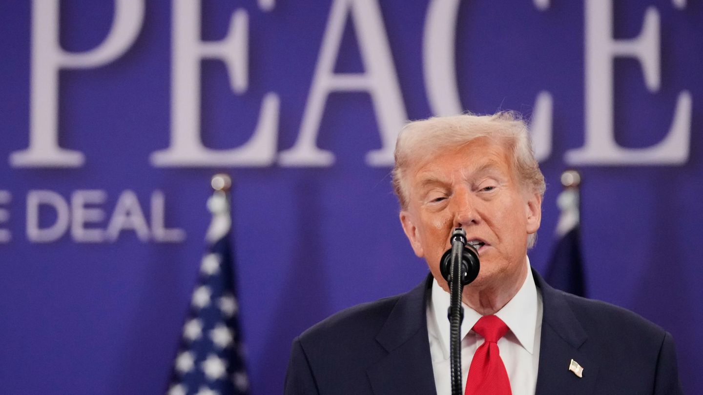 Präsident Donald Trump spricht im Oktober 2025 während einer Unterzeichnungszeremonie am Rande des Asean-Gipfels