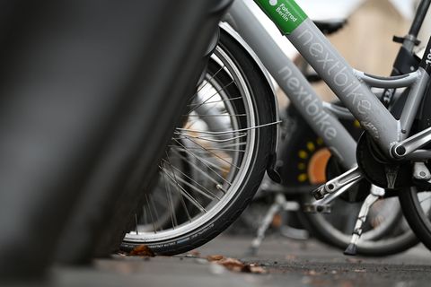 Der Leihradanbieter Nextbike kämpft in Berlin um die Fortführung des eigenen Angebots. (Archivbild) Foto: Leonie Asendorpf/dpa