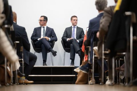 Auf sie fokussiert sich der Wahlkampf im Südwesten wohl: Grünen-Spitzenkandidat Cem Özdemir und CDU-Chef Manuel Hagel. (Archivbi