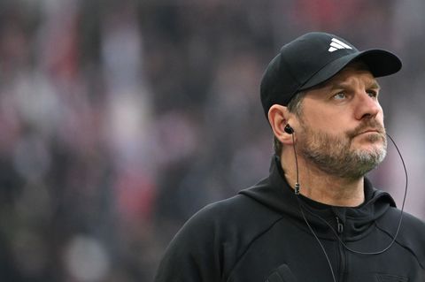 Baumgart hat kein Verständnis für die Kritik am BVB. (Archivbild) Foto: Marijan Murat/dpa