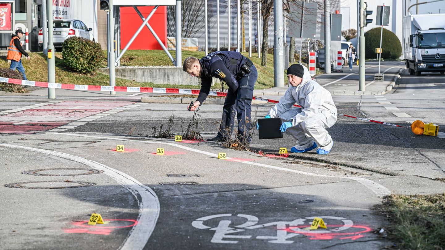 Noch immer haben die Ermittler kein Motiv für den Messerangriff in Ulm. (Archivbild) Foto: Jason Tschepljakow/dpa
