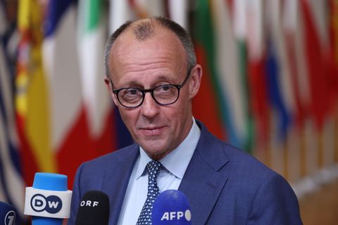 Der Kanzler tritt in Brüssel zuversichtlich auf. Foto: Omar Havana/AP/dpa