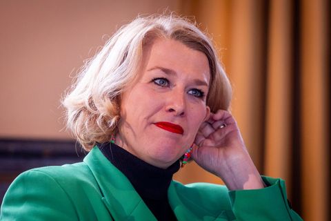 Die Intendantin der Festspiele Mecklenburg-Vorpommern, Ursula Haselböck, kündigt für die Sommersaison 2026 rund 120 Konzerte an